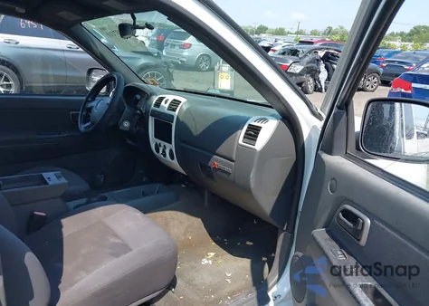 2005 Chevrolet Colorado Ls z USA, uszkodzony, nr VIN 1GCCS196558165863